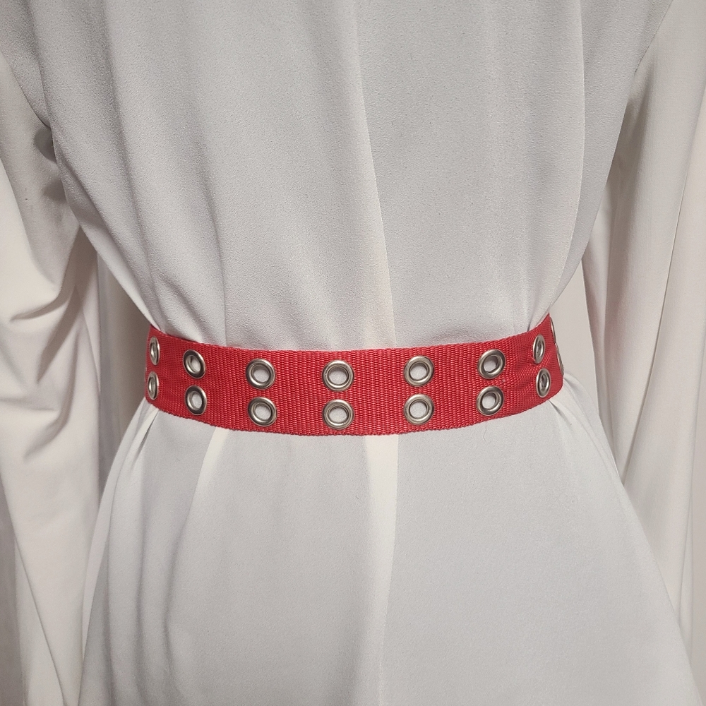 90s Classic Canvas Belt 1.5" 2-Row Metal Eyelets Red - Picture 3 of 11